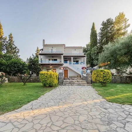 Harmony Garden Suite Near Corfu Town Mantouki